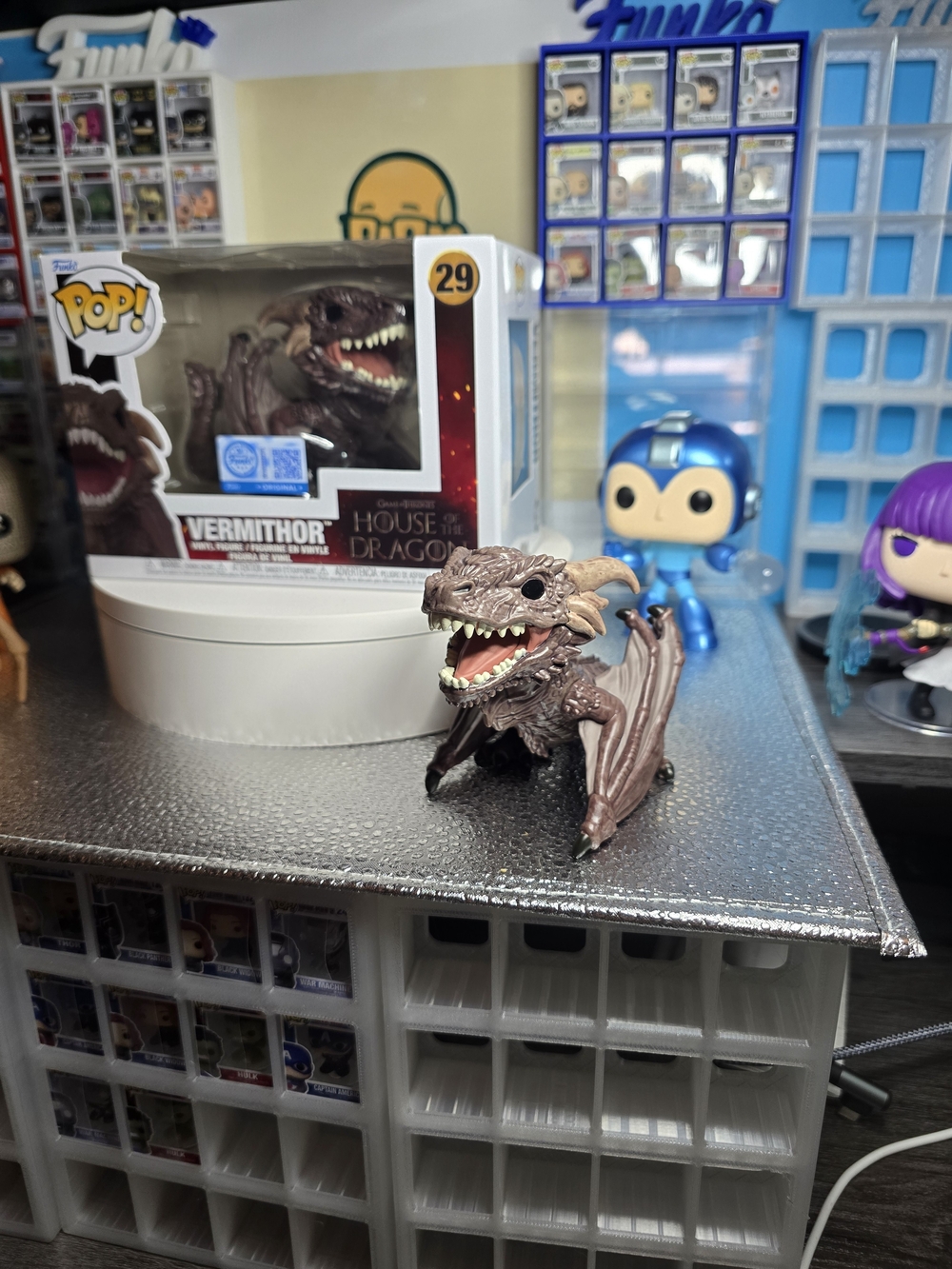 Funko Vermithor Dragon Figure - Brown and Cream - Picture 1 of 9